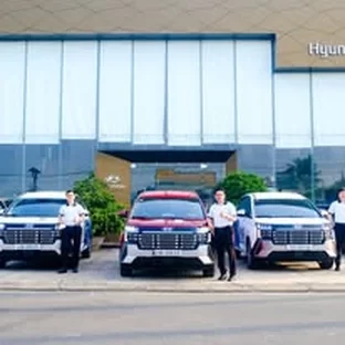 Hình ảnh hoạt động tư vấn xe tại Bình Thuận